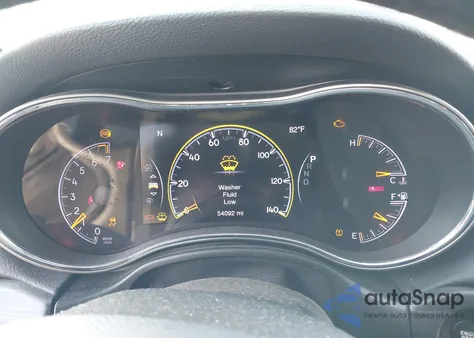 2019 Jeep Grand Cherokee Altitude 4X2 from USA, damaged, VIN 1C4RJEAG8KC614891